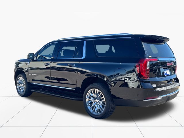 New 2027 GMC Yukon XL Elevation w/ Elevation Premium Package AWD/4WD image 3