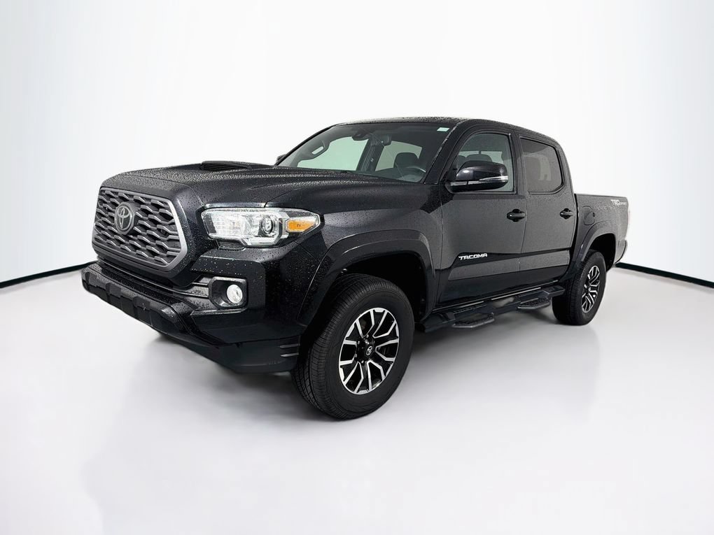 Used 2022 Toyota Tacoma TRD Sport w/ Technology Package RWD image 3
