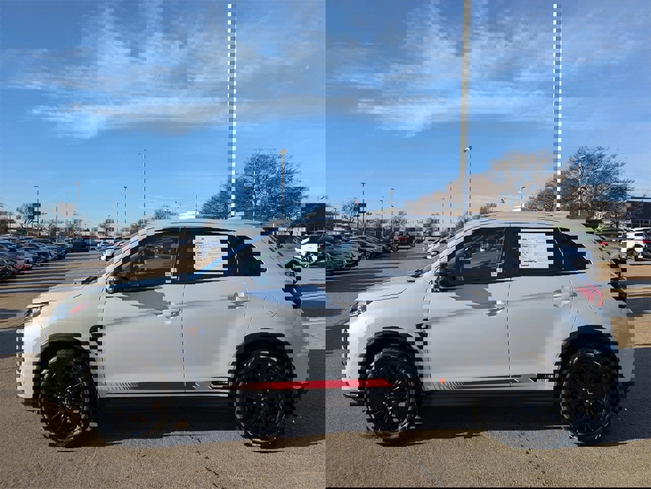 Used 2024 Mitsubishi Outlander Sport Ralliart image 3