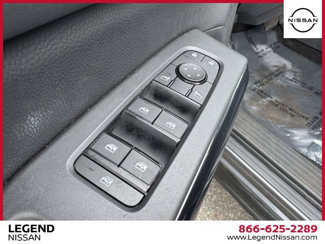 Used 2024 Nissan Pathfinder S w/ Cargo Package AWD/4WD image 18