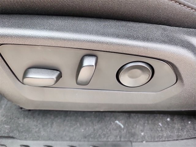 New 2026 Chevrolet Colorado W/T w/ WT Custom Package image 11