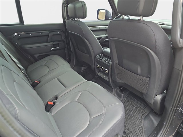 Used 2025 Land Rover Defender 130 V8 image 13