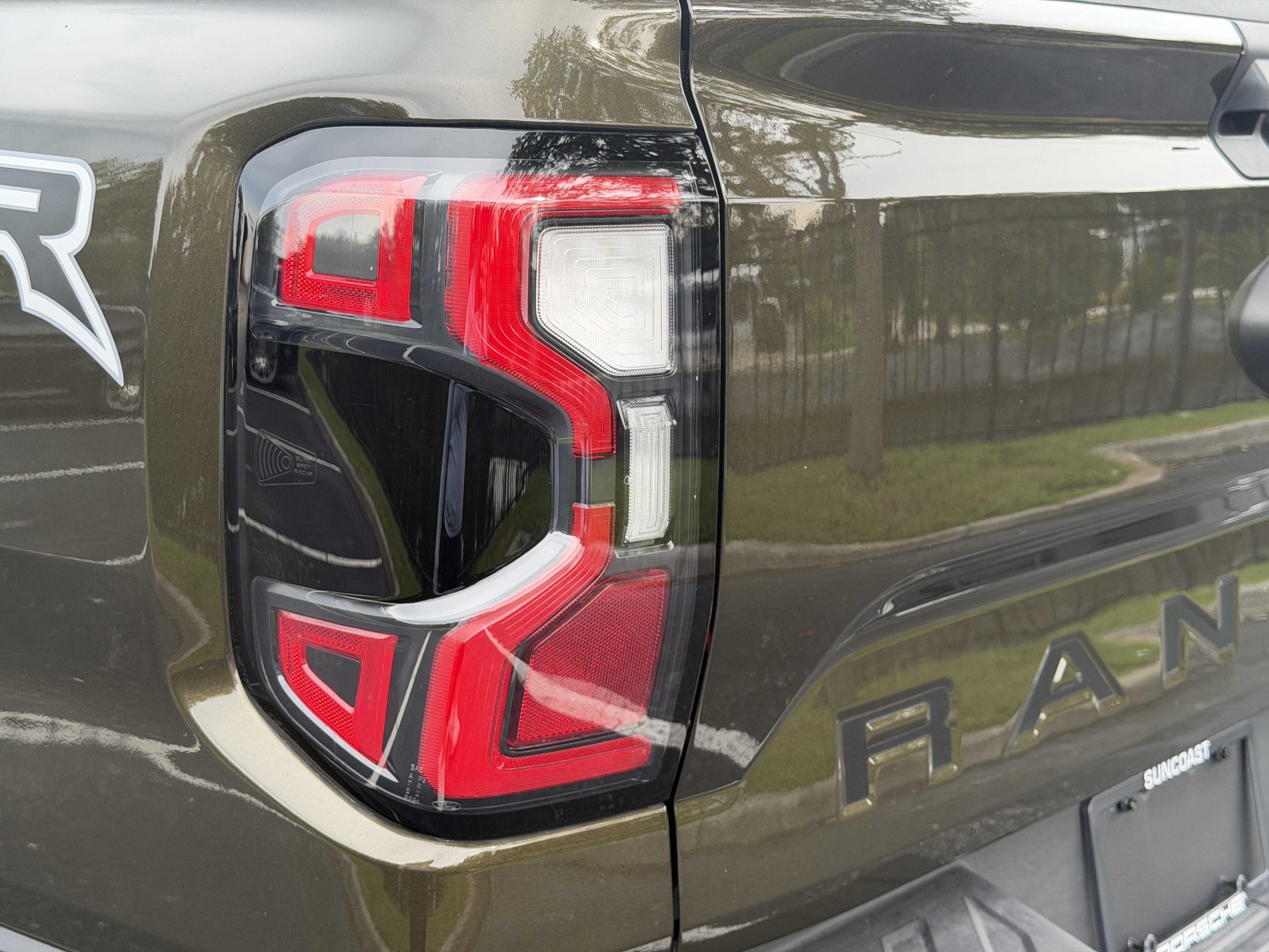 Used 2025 Ford Ranger Raptor AWD/4WD image 14