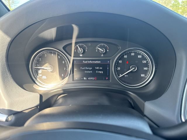 Used 2024 Buick Enclave Essence w/ Experience Buick Package AWD/4WD image 12