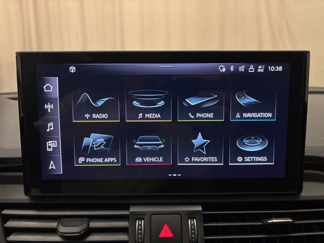 Used 2025 Audi Q5 2.0T Premium image 18