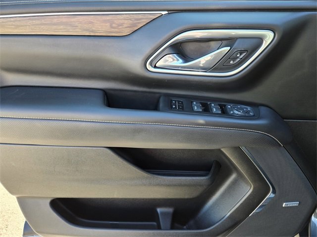 Used 2021 Chevrolet Tahoe Premier w/ Premium Package image 25