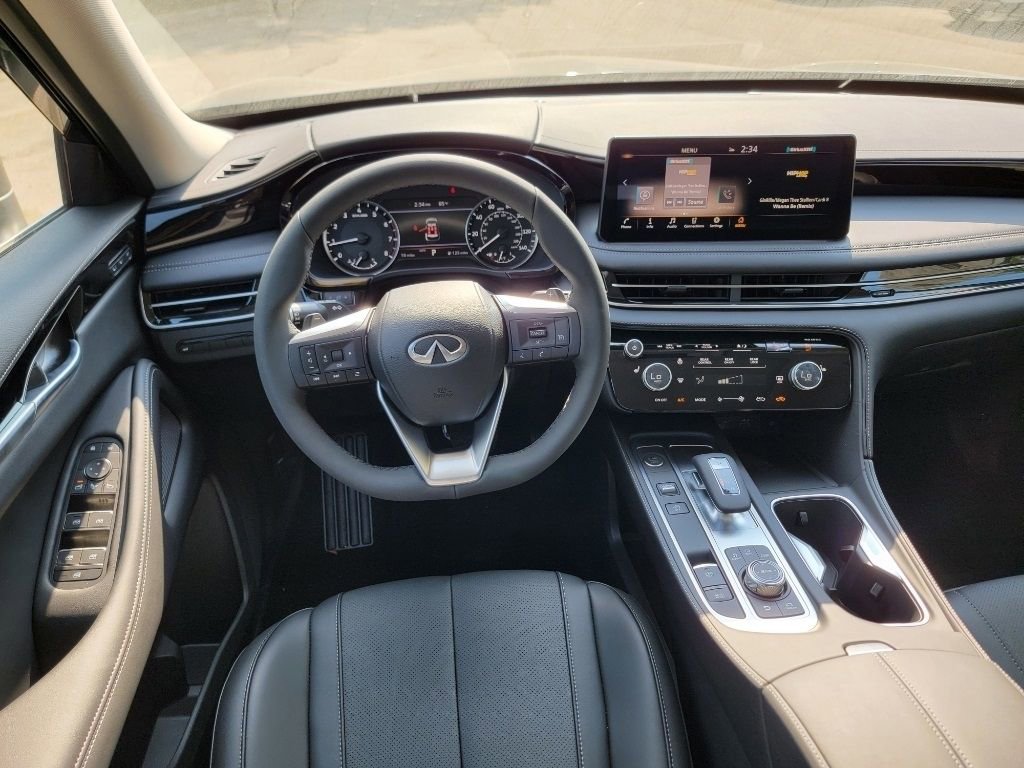 Used 2025 INFINITI QX60 Pure image 27