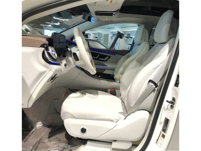 Used 2024 Mercedes-Benz EQE 350+ SUV w/ Driver Assistance Package image 21