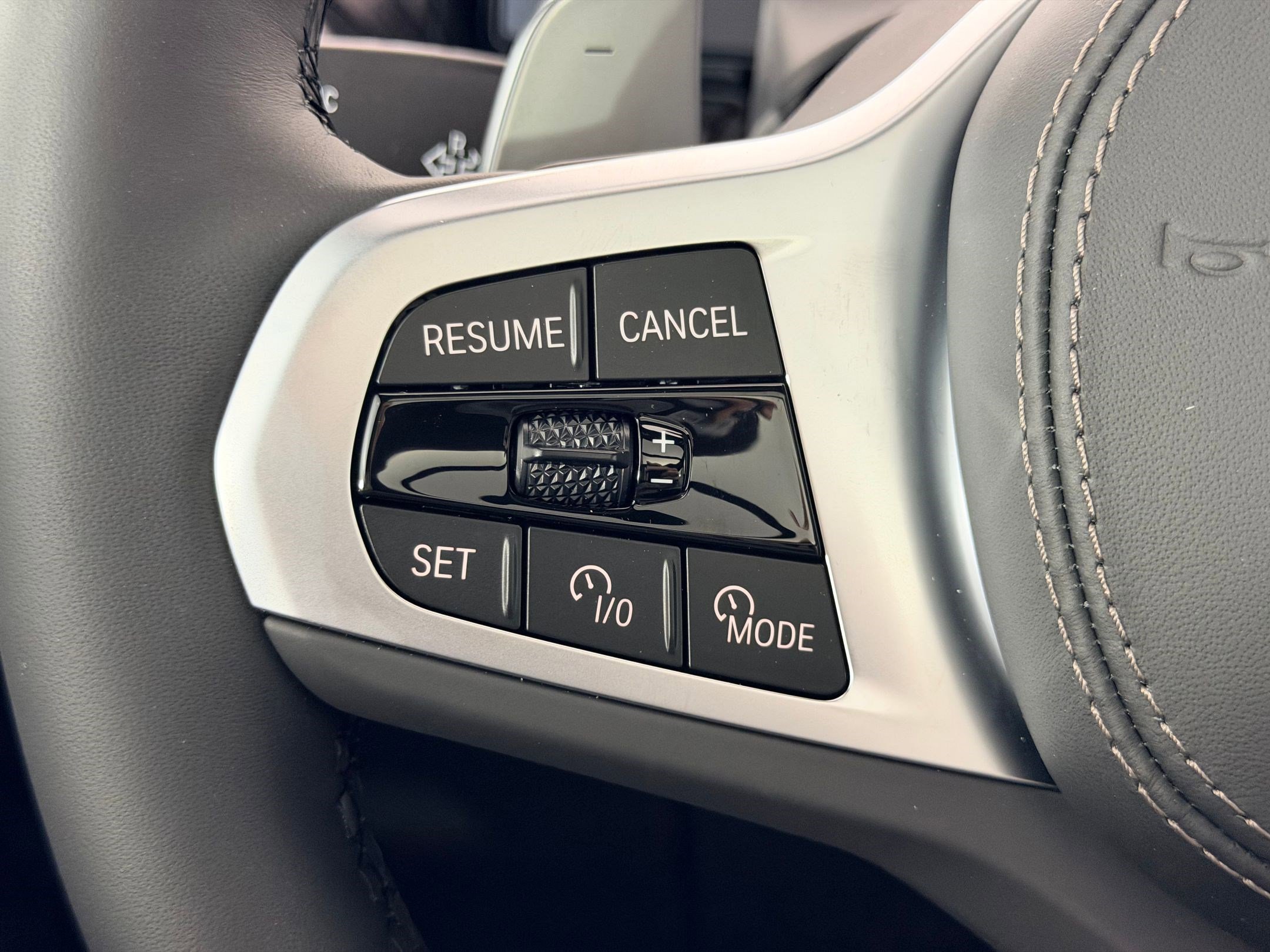 New 2026 BMW X5 xDrive40i AWD/4WD image 16