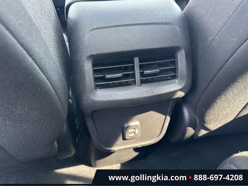 Used 2020 Chevrolet Equinox LT FWD image 12