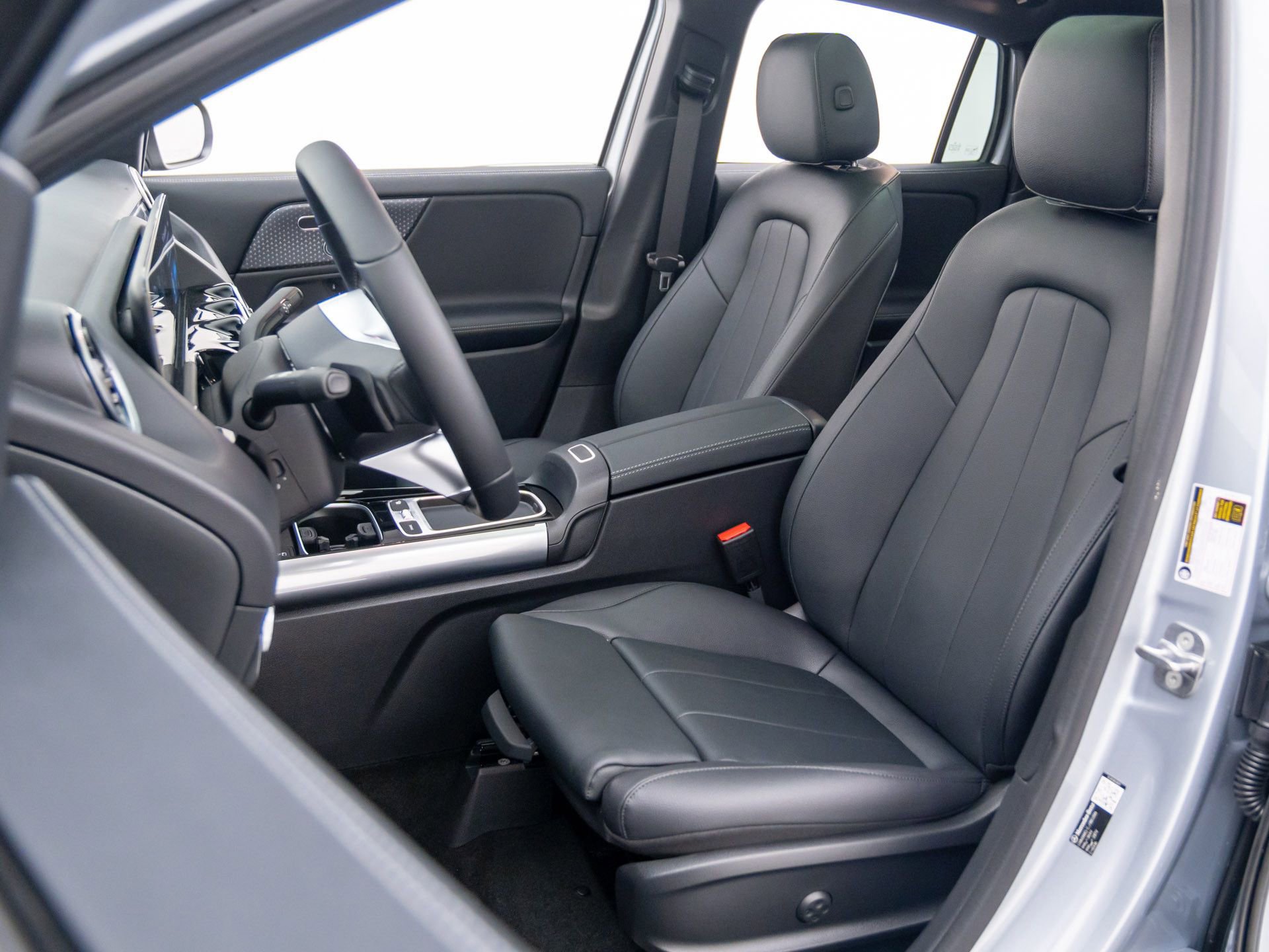 New 2026 Mercedes-Benz GLA 250 4MATIC image 16