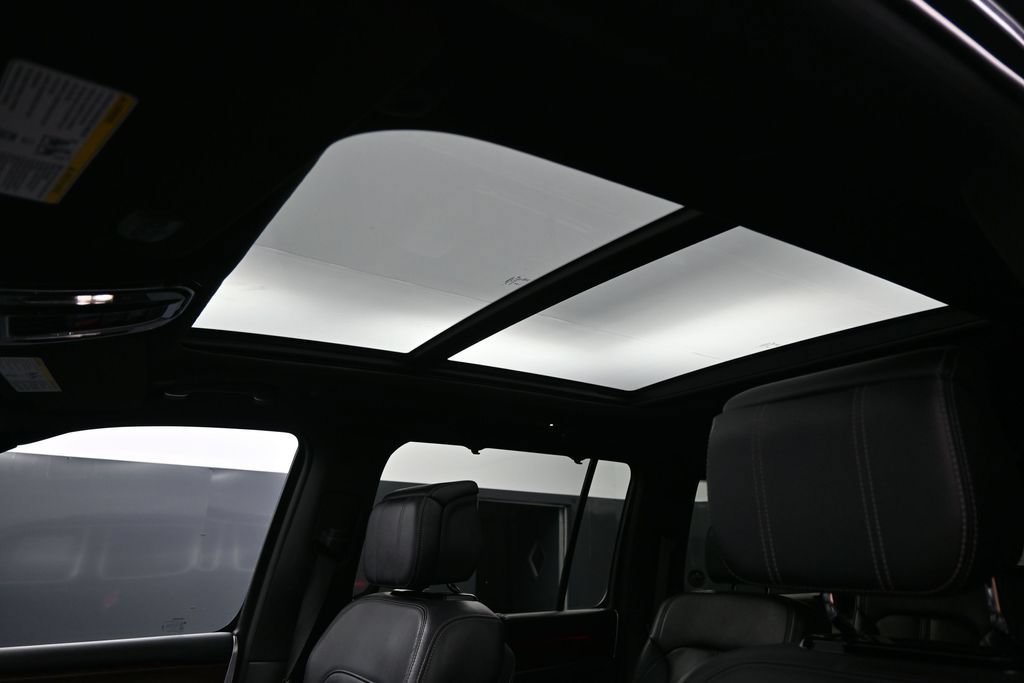 Used 2024 Jeep Grand Wagoneer L 4WD image 14