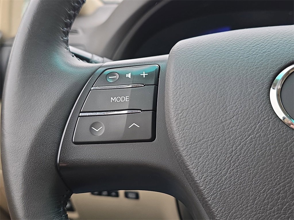 Used 2012 Lexus RX 450h 450h image 22