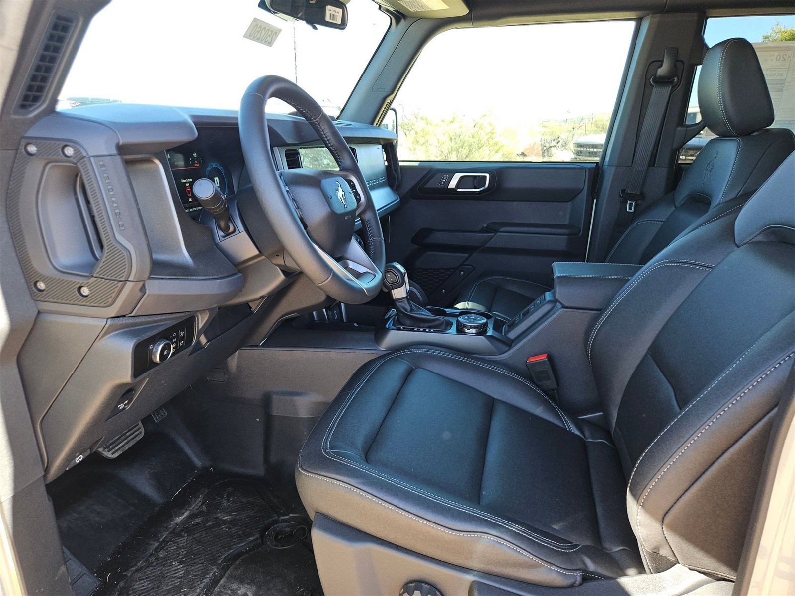 New 2025 Ford Bronco Big Bend w/ Black Diamond Package image 12