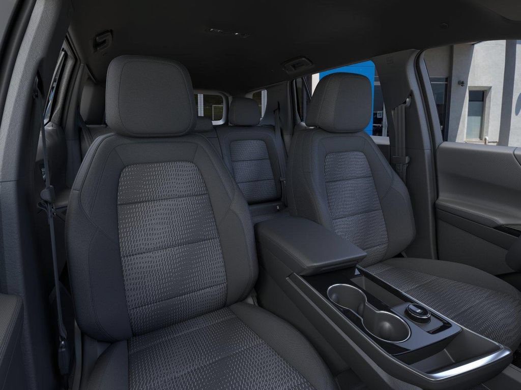 New 2027 Chevrolet Equinox LT w/ Safety and Technology Package FWD image 16
