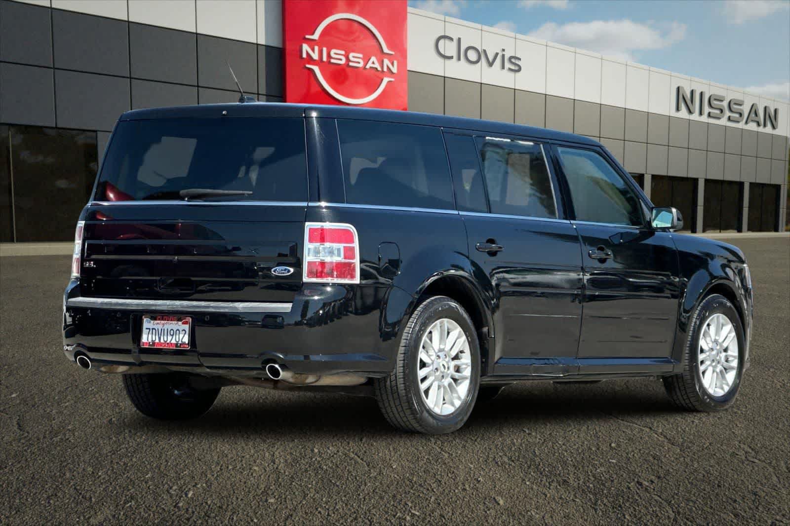 Used 2014 Ford Flex SEL w/ Equipment Group 202A FWD image 3