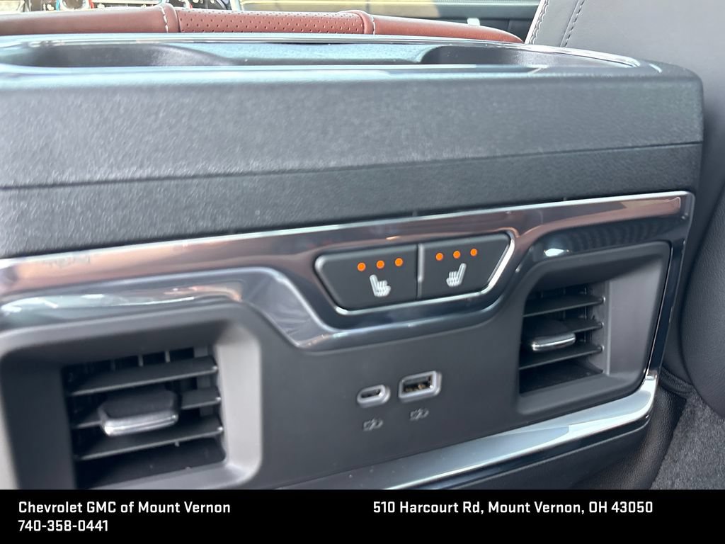 New 2026 GMC Sierra 3500 Denali Ultimate AWD/4WD image 33