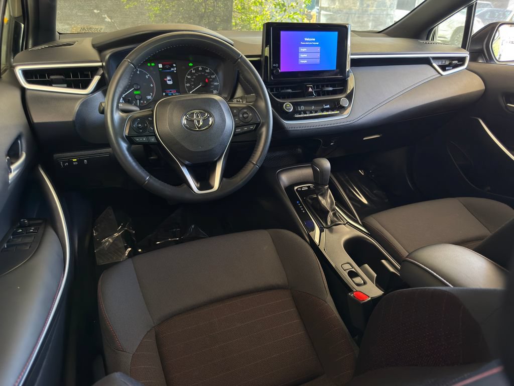Used 2025 Toyota Corolla SE FWD image 13