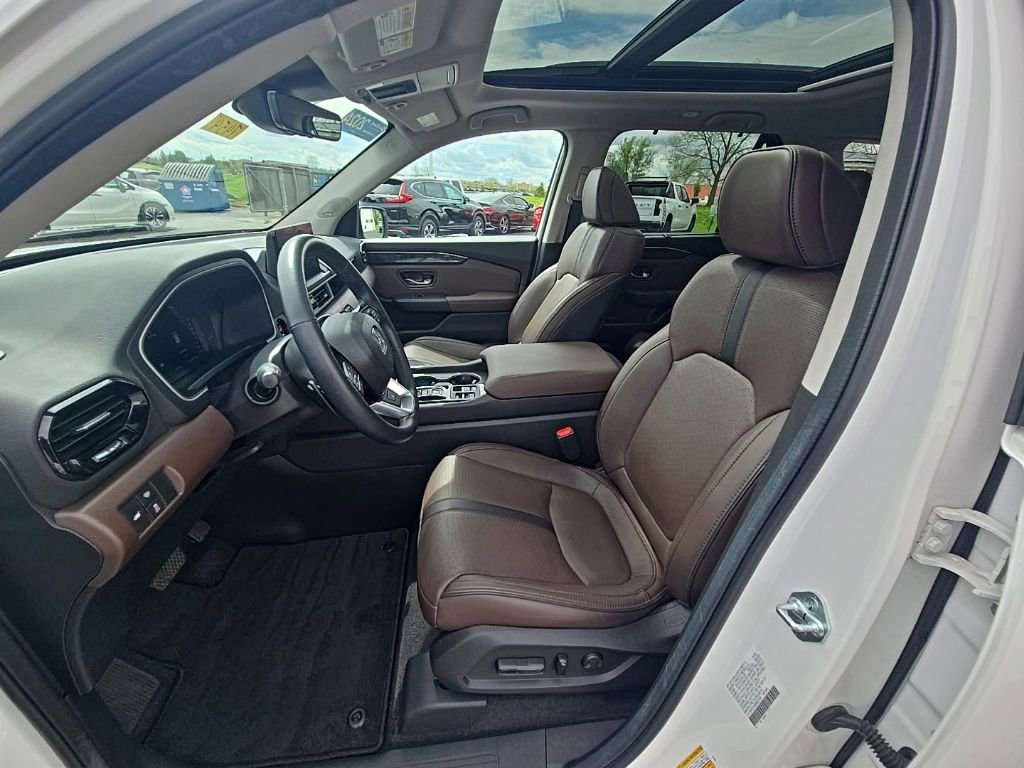 Certified 2024 Honda Pilot Elite image 14