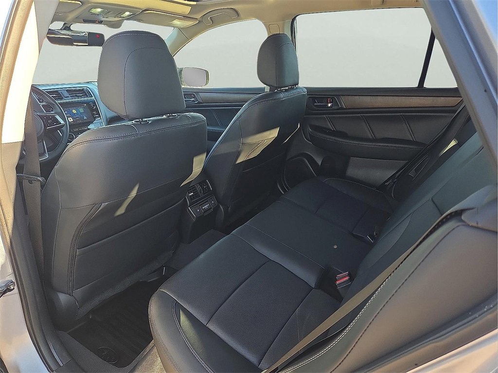 Used 2018 Subaru Outback 3.6R Limited image 9