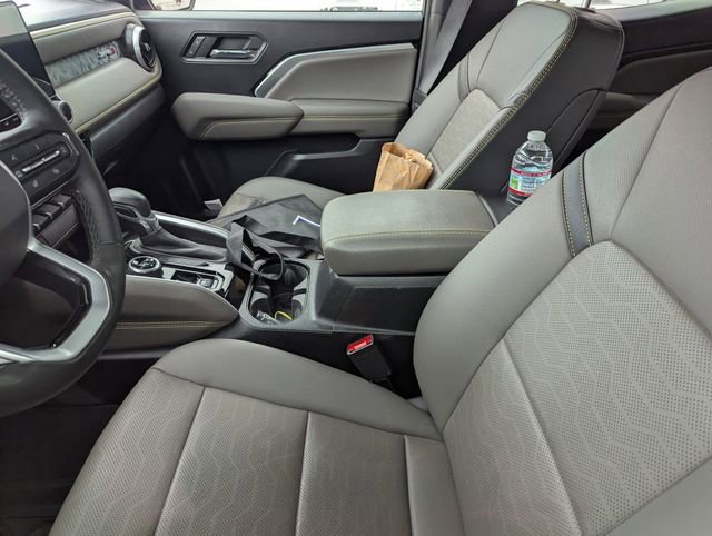 Used 2024 Chevrolet Colorado ZR2 w/ ZR2 Convenience Package III image 9