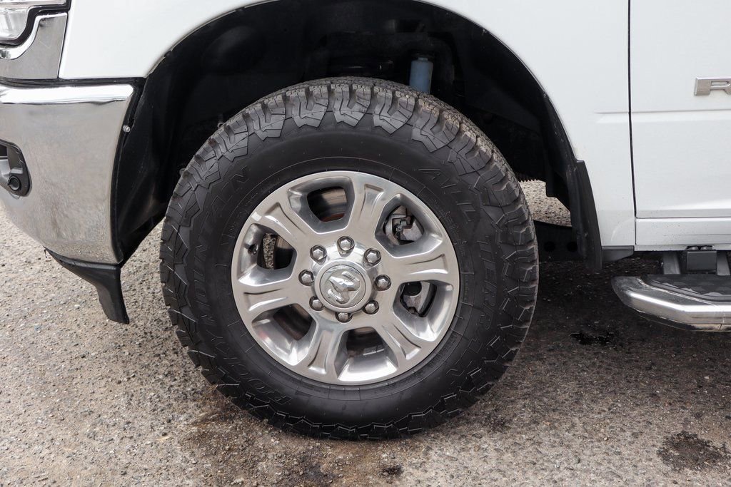 Used 2024 RAM 2500 Big Horn w/ Off Road Package AWD/4WD image 40