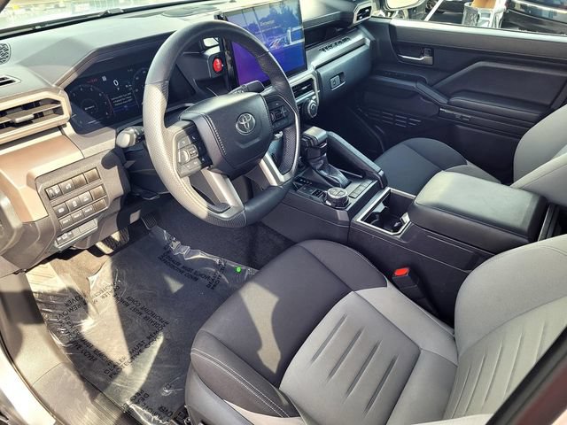 Used 2024 Toyota Tacoma TRD Off-Road w/ TRD Off Road Upgrade Package AWD/4WD image 10