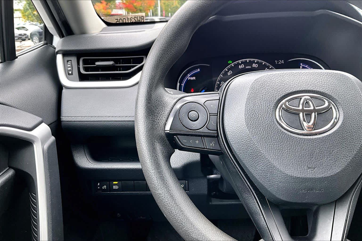 Used 2024 Toyota RAV4 XLE w/ Convenience Package AWD/4WD image 24