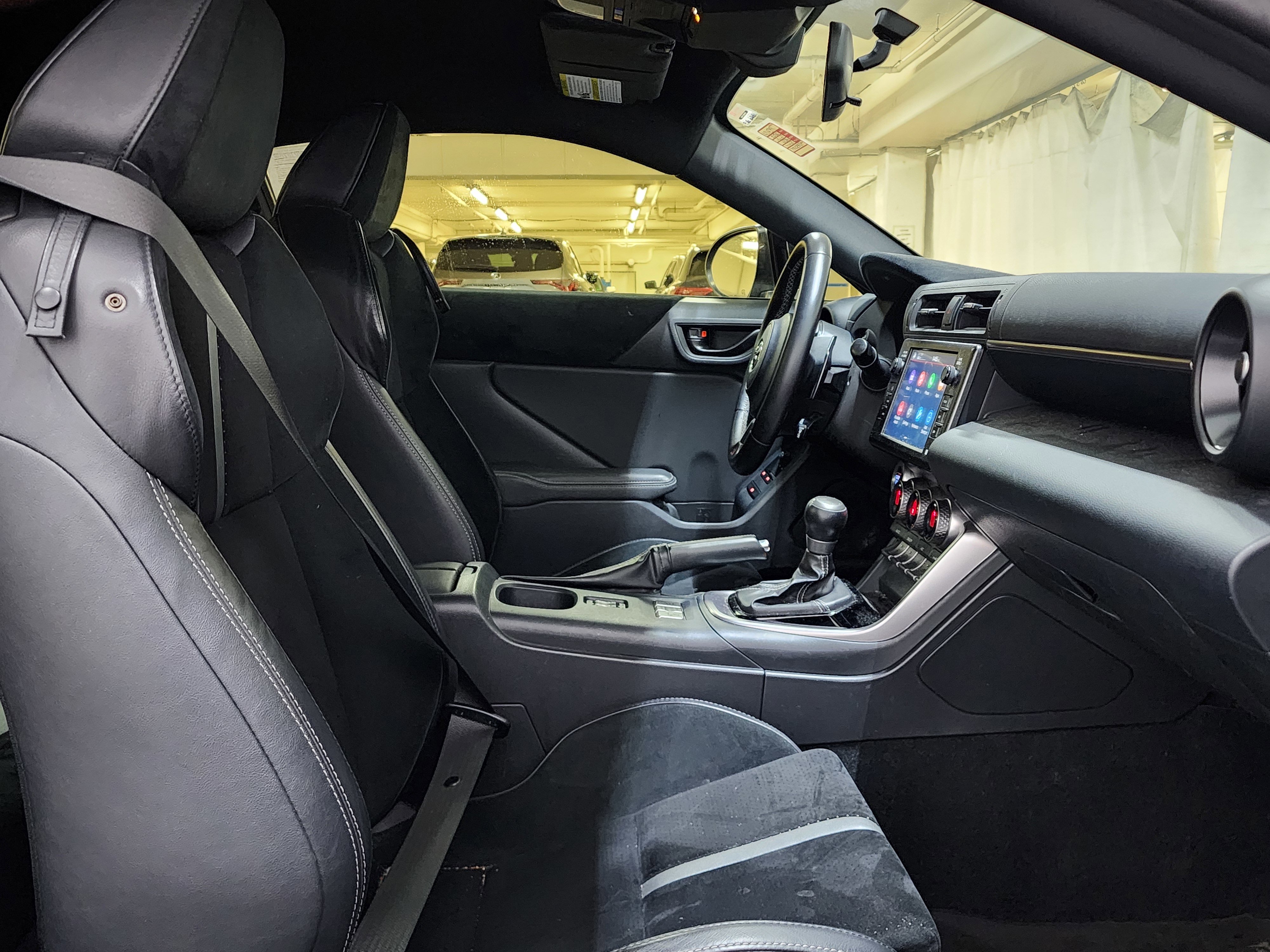 Used 2023 Toyota GR86 Premium image 17