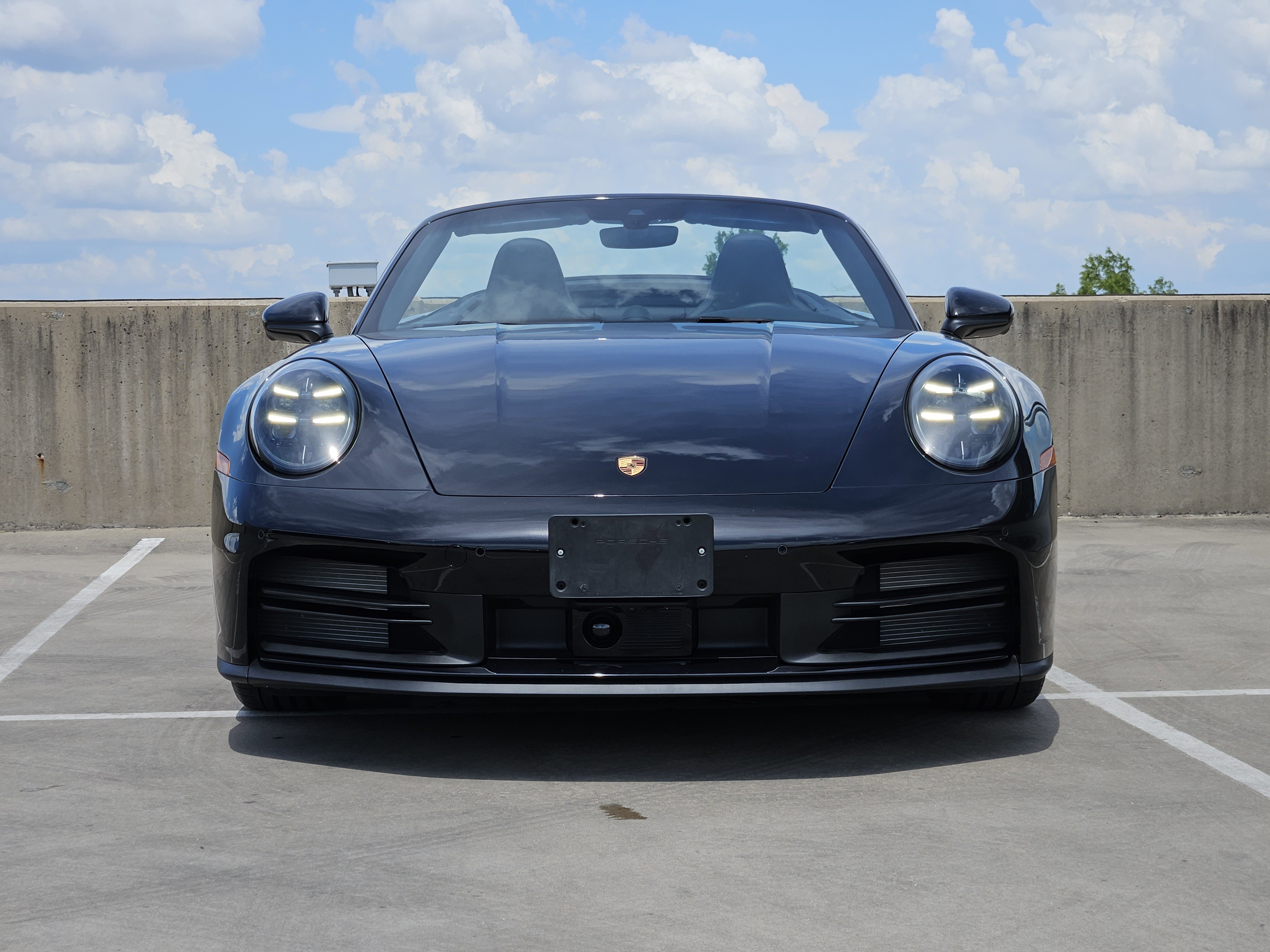 Certified 2025 Porsche 911 Carrera RWD image 11