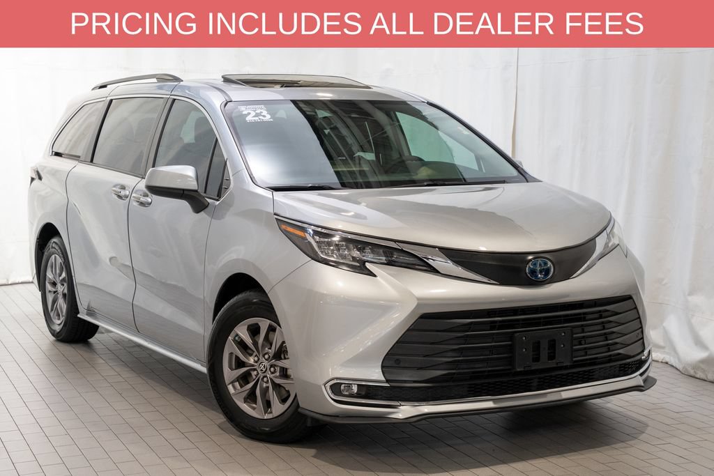 Certified 2023 Toyota Sienna XLE