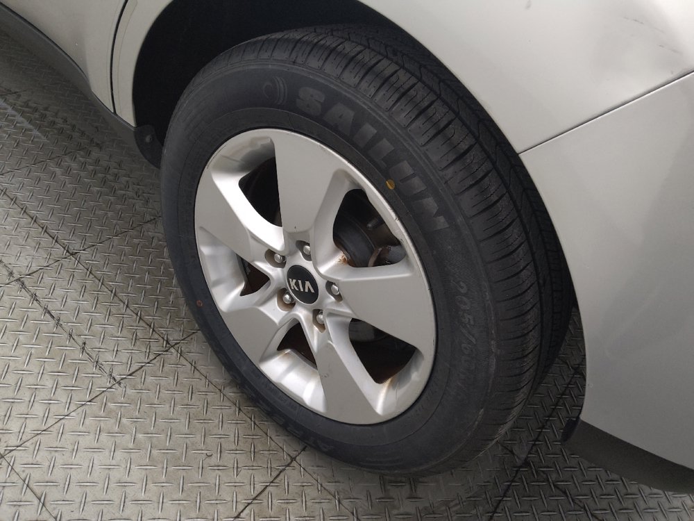 Used 2019 Kia Soul w/ Convenience Package FWD image 31