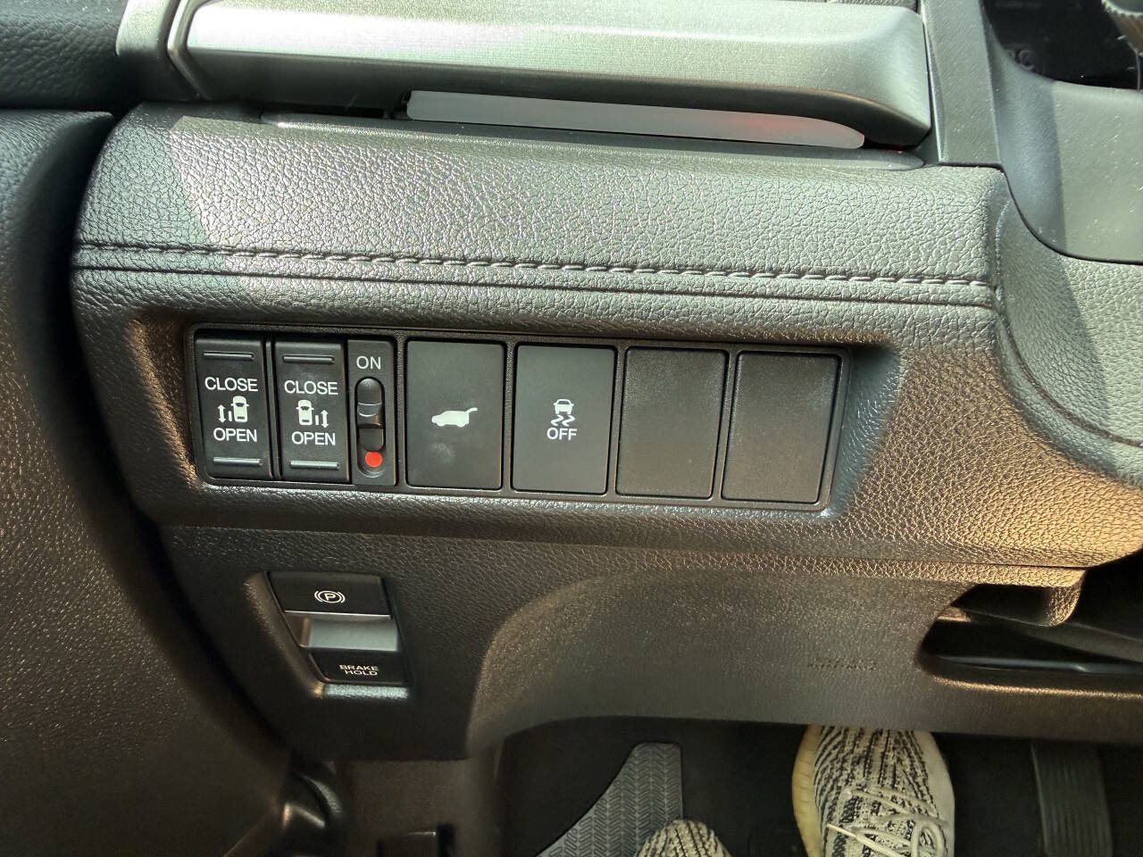 Used 2025 Honda Odyssey Sport-L image 33