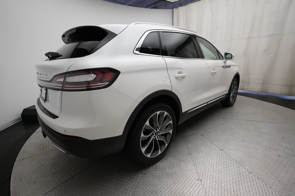 Used 2023 Lincoln Nautilus Reserve w/ Class II Trailer Tow Package AWD/4WD image 36