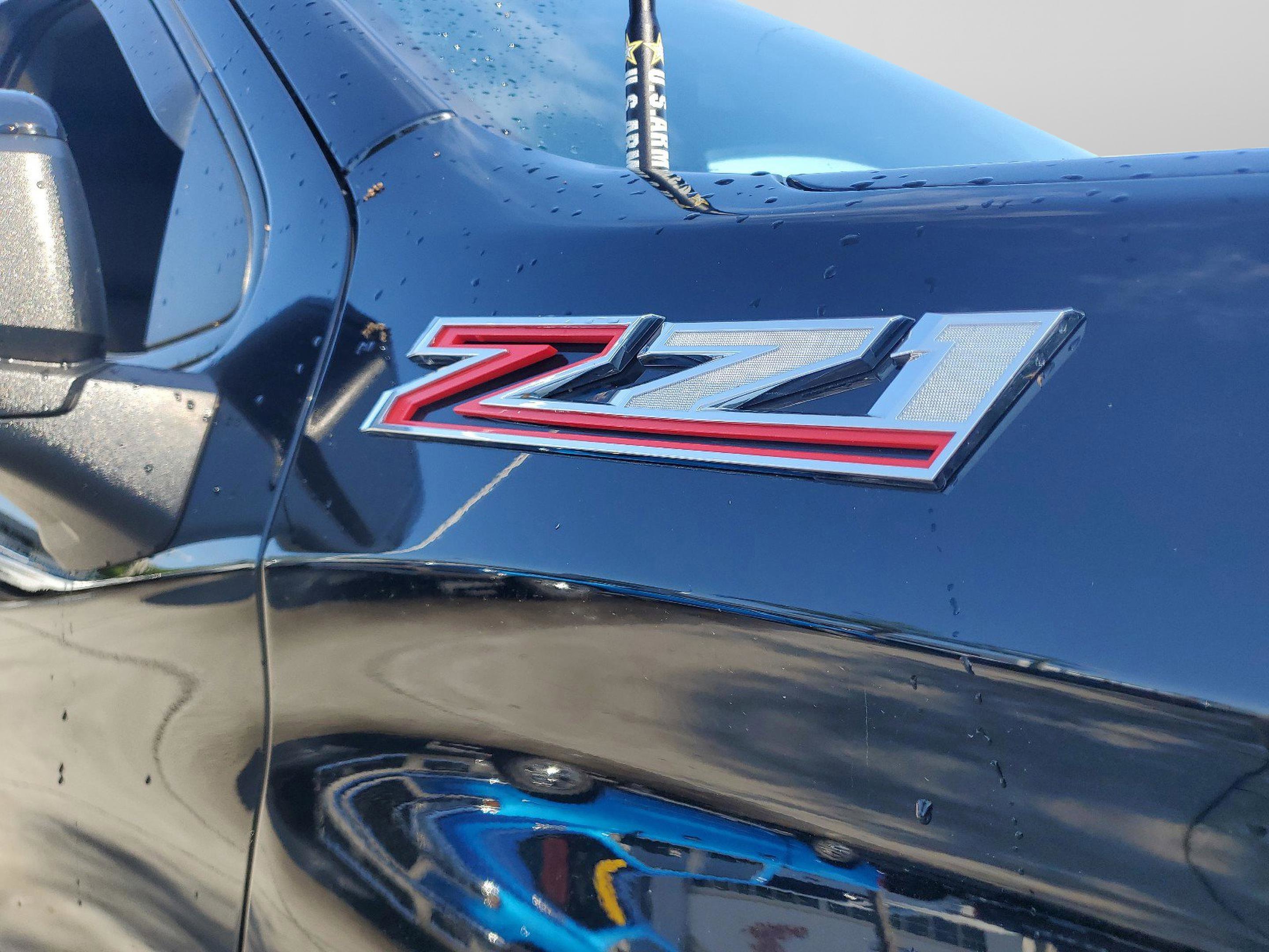 Used 2024 Chevrolet Silverado 1500 LT Trail Boss w/ Convenience Package II image 6