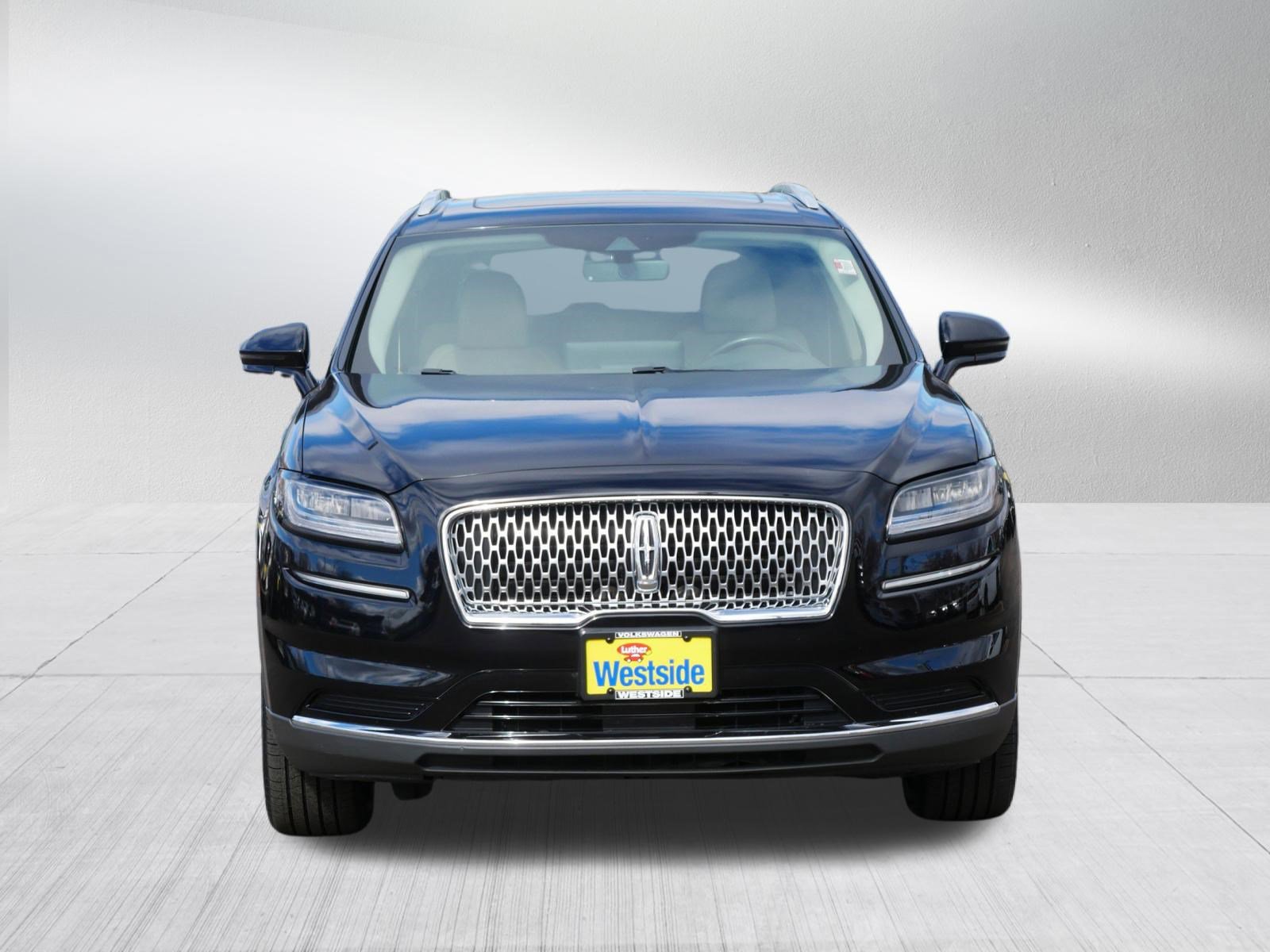 Used 2022 Lincoln Nautilus Reserve video 2