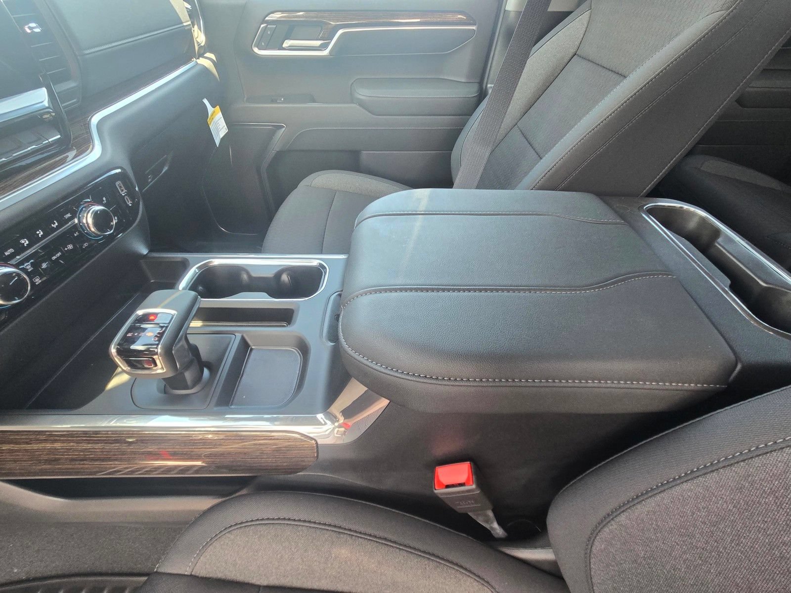 New 2026 GMC Sierra 1500 Elevation AWD/4WD image 13