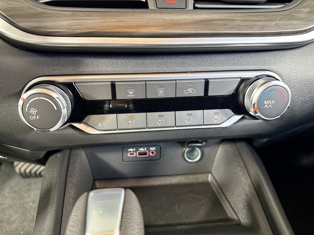 New 2026 Nissan Altima 2.5 SV FWD image 14