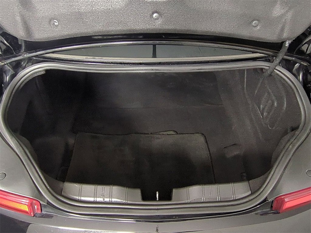 Used 2018 Chevrolet Camaro LT image 24