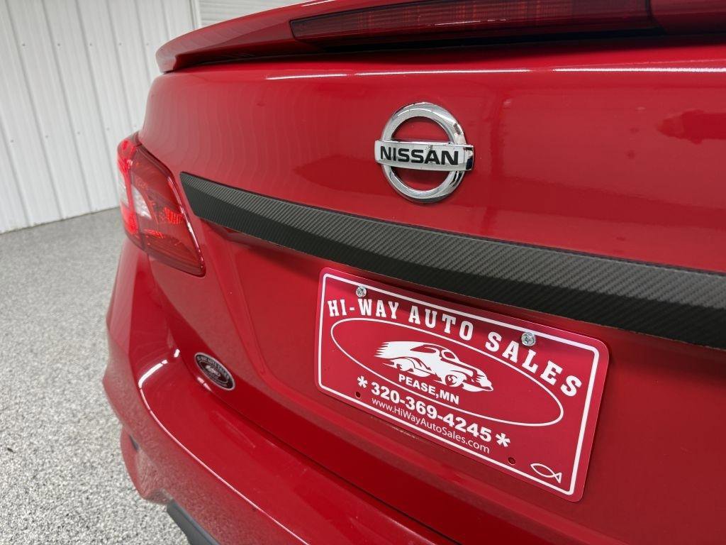 Used 2017 Nissan Sentra SR Turbo FWD image 7