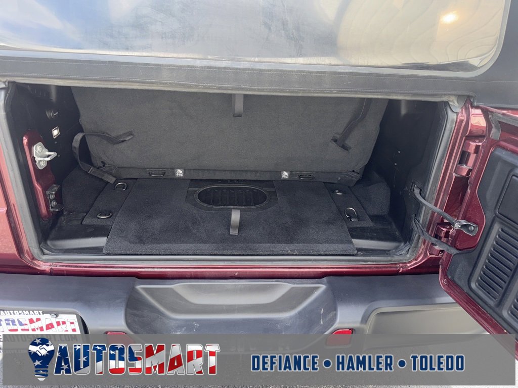 Used 2021 Jeep Wrangler Sport image 16