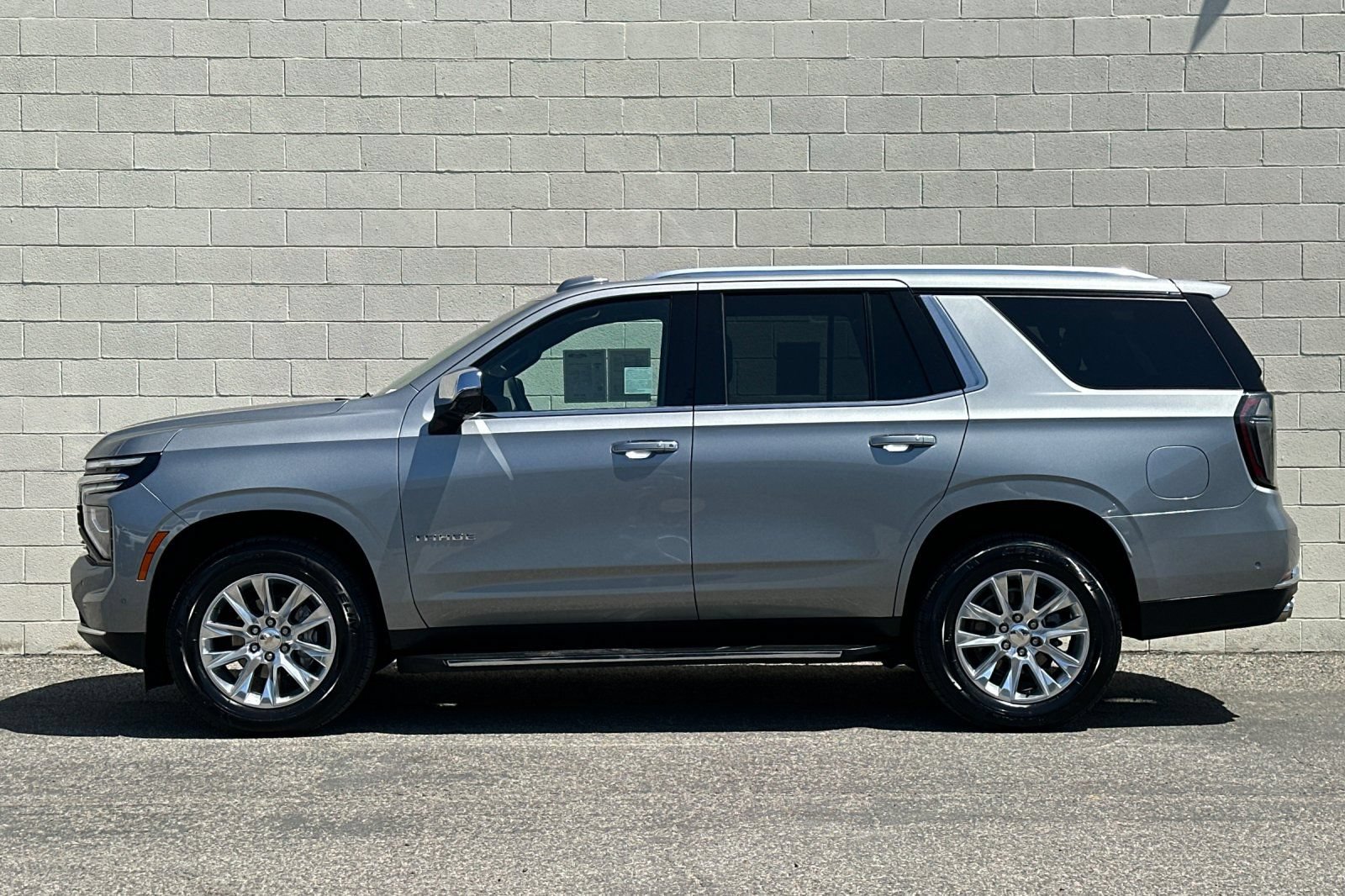 Certified 2025 Chevrolet Tahoe Premier AWD/4WD image 7