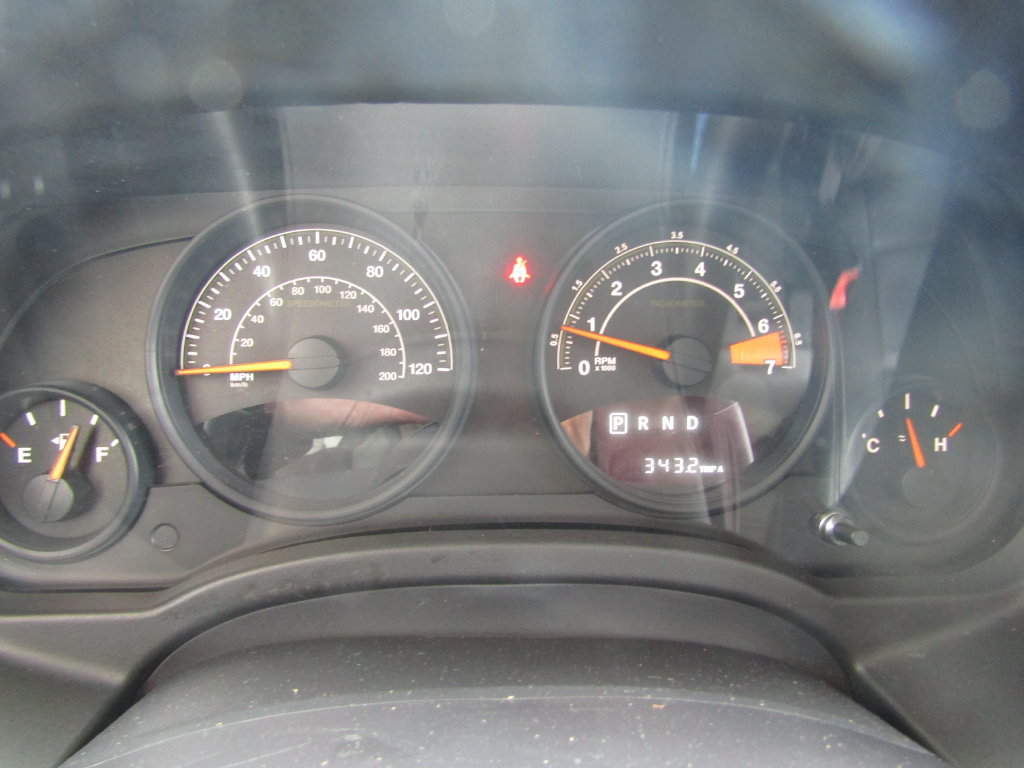 Used 2015 Jeep Patriot High Altitude AWD/4WD image 23