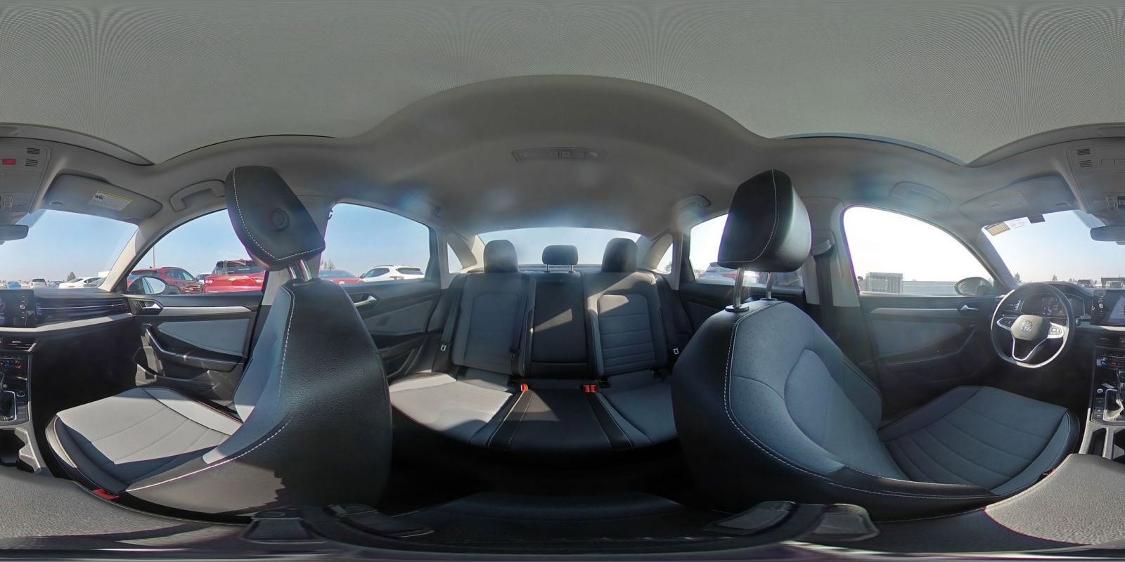 Used 2025 Volkswagen Jetta SE image 43