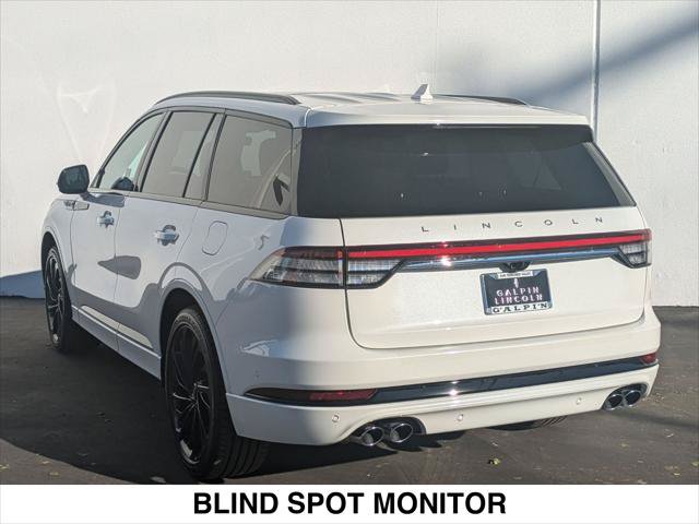 Used 2023 Lincoln Aviator Reserve w/ Equipment Group 201A AWD/4WD image 3