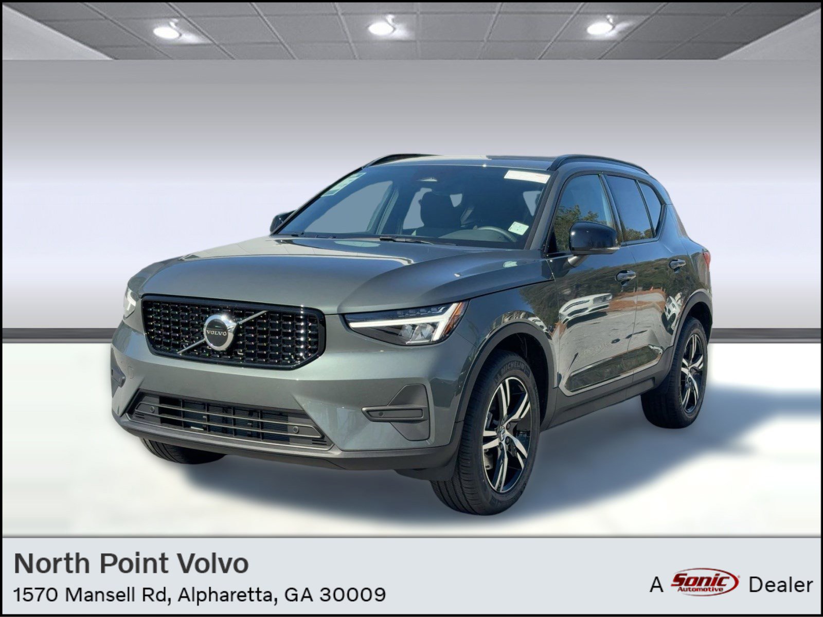 New 2026 Volvo XC40 B4 Core w/ Protection Package