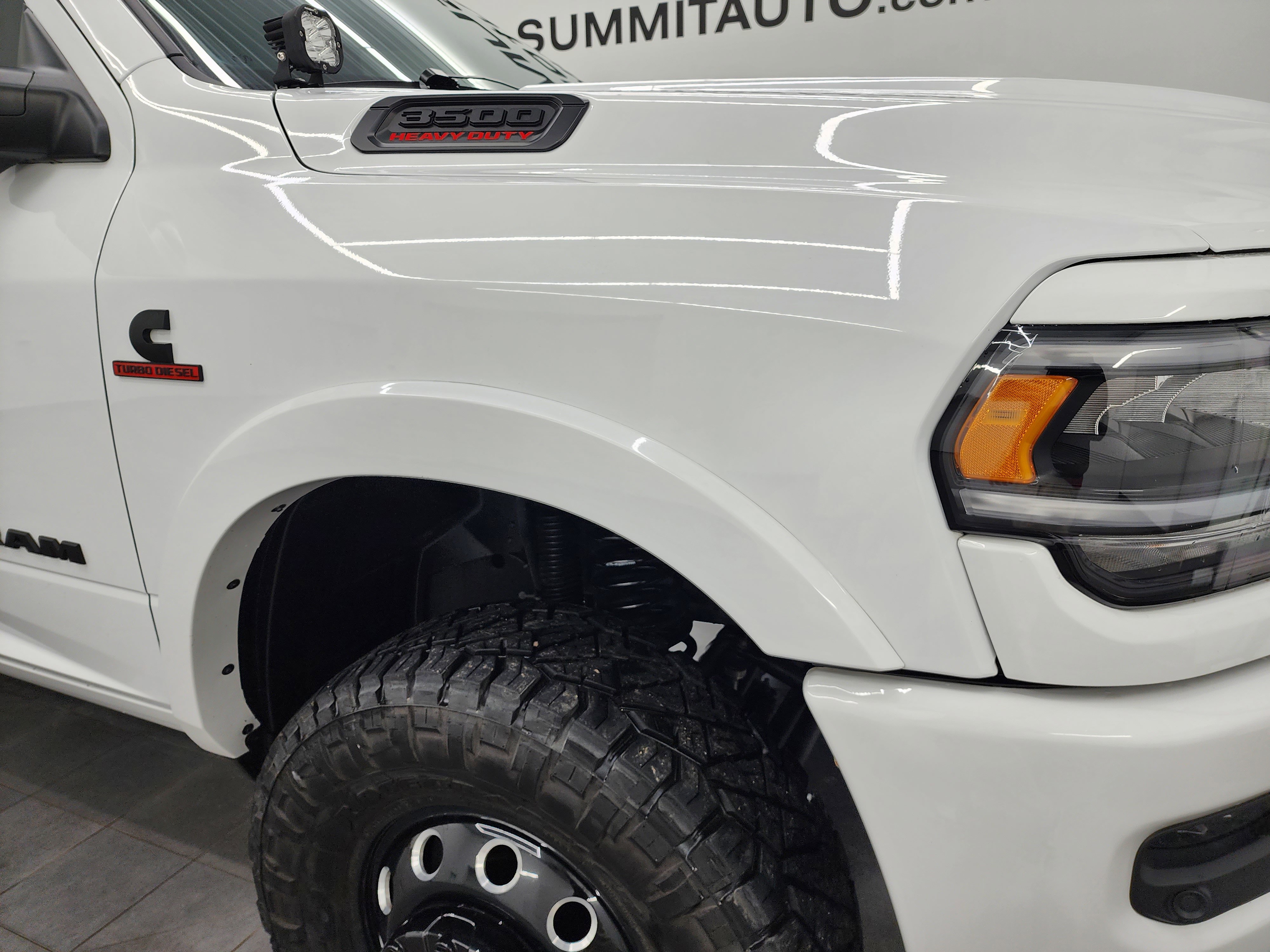 Used 2021 RAM 3500 Laramie w/ Night Edition image 28