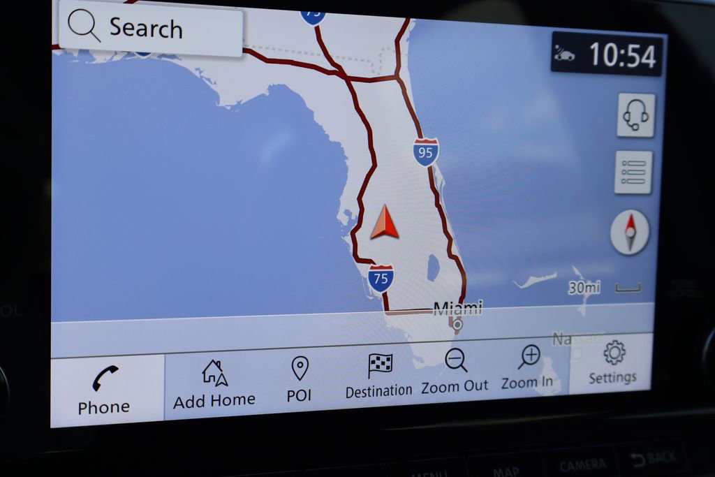 Used 2023 Nissan Pathfinder Platinum image 14