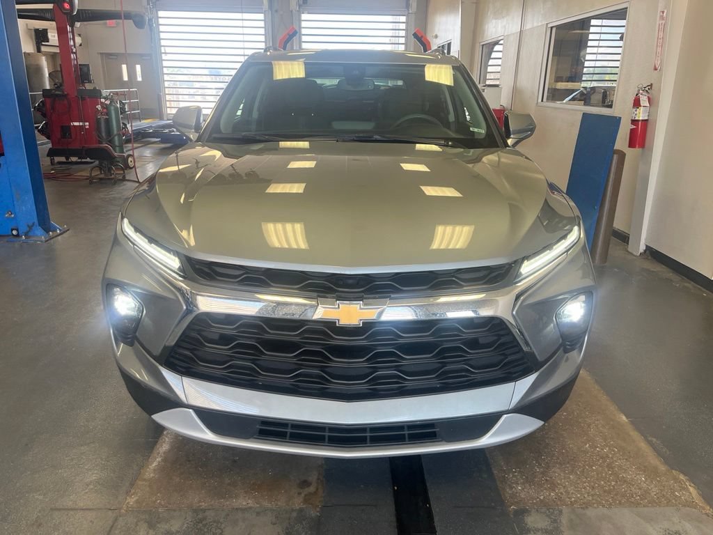 Used 2024 Chevrolet Blazer LT w/ Convenience Package FWD image 8