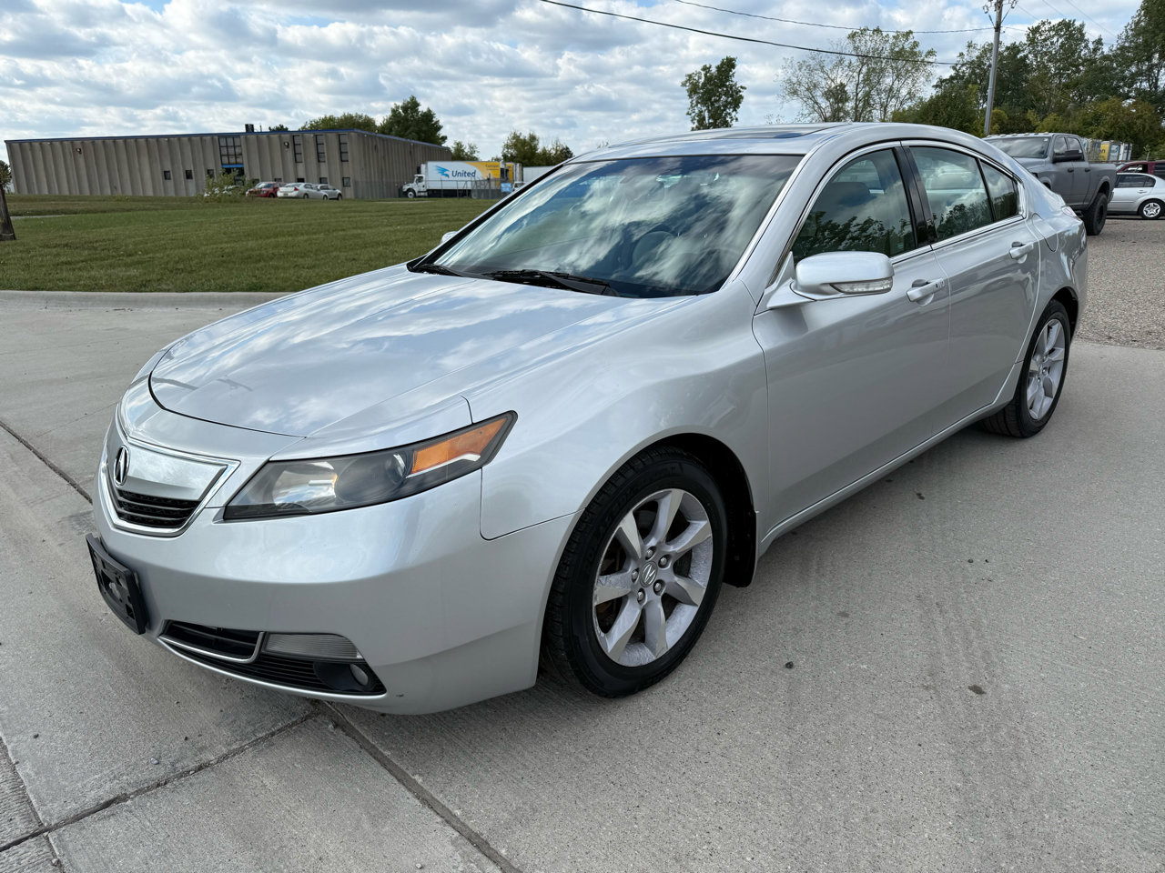Used 2014 Acura TL w/ Technology Package image 1